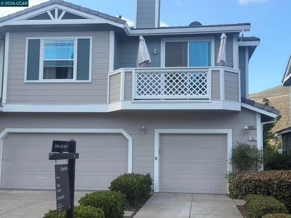 3905 Coyote Cr, Clayton CA 94517