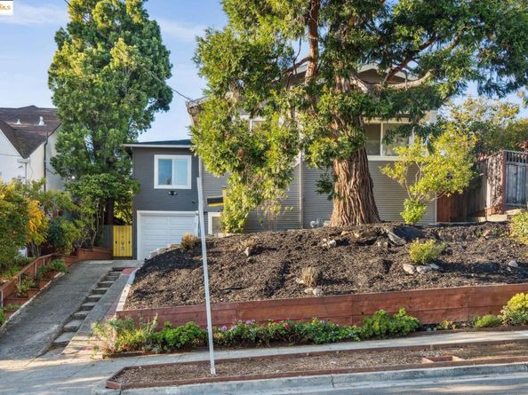 3471 Morcom Ave, Oakland CA 94619