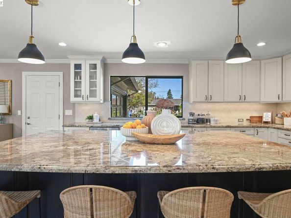 181 Paraiso Dr, Danville CA 94526