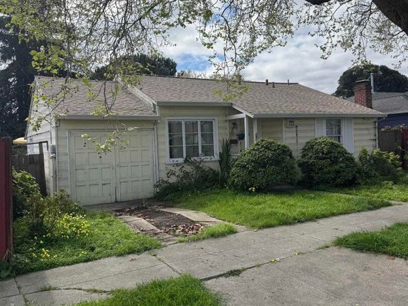1418 Esmond Ave, Richmond CA 94801
