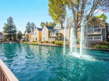200 Reflections Dr