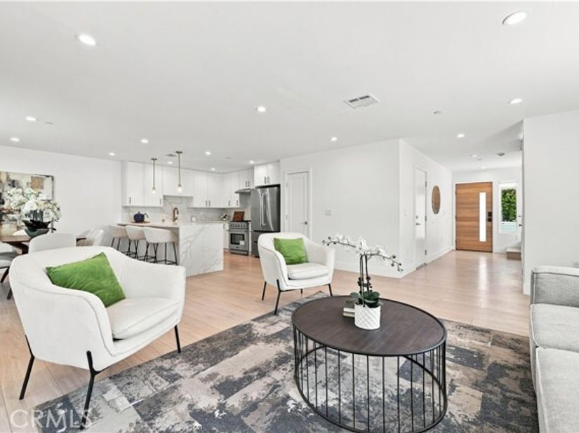 13357 W Cellest Parkway, Pacoima (los Angeles) CA 91331