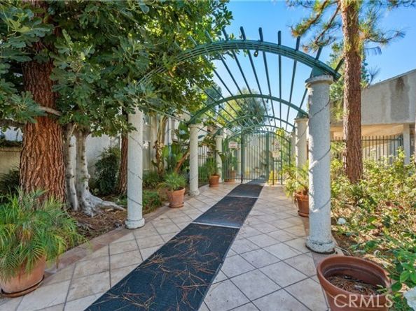 20134 Leadwell 126, Winnetka (los Angeles) CA 91306