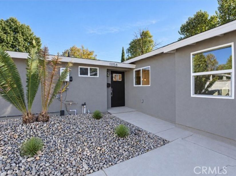 11158 Orion Ave, San Fernando CA 91345
