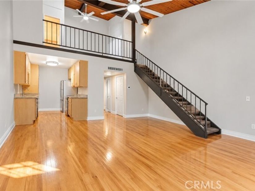 5460 White Oak E302, Encino (los Angeles) CA 91316