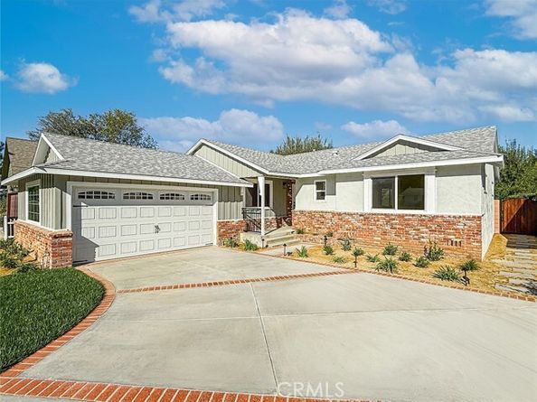 23275 Hamlin, West Hills (los Angeles) CA 91307