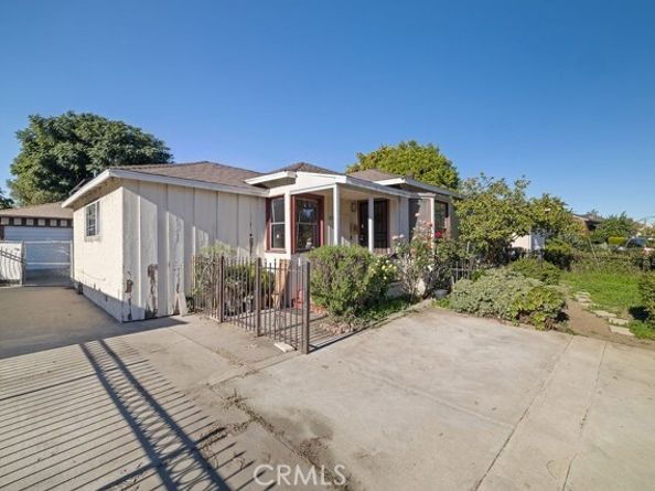 8103 Lullaby Lane, Panorama City (los Angeles) CA 91402