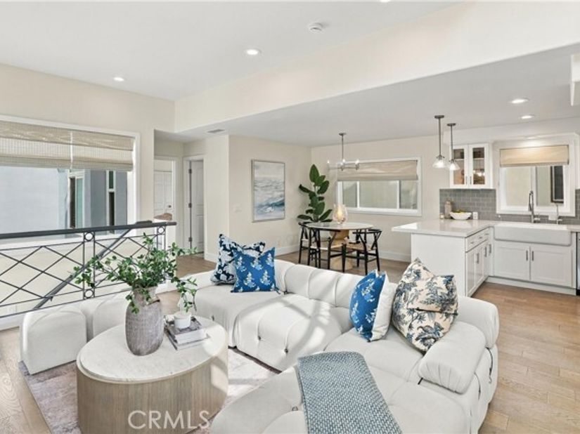 502 Fernleaf Avenue 2, Corona Del Mar (newport Beach) CA 92625
