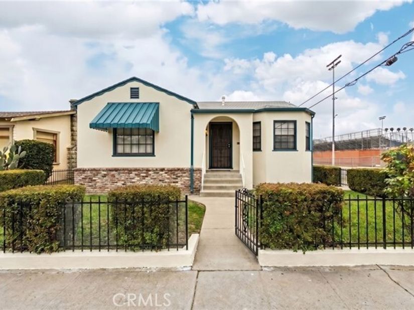 1305 S Cabrillo, San Pedro (los Angeles) CA 90731