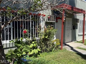 2101 S Pacific