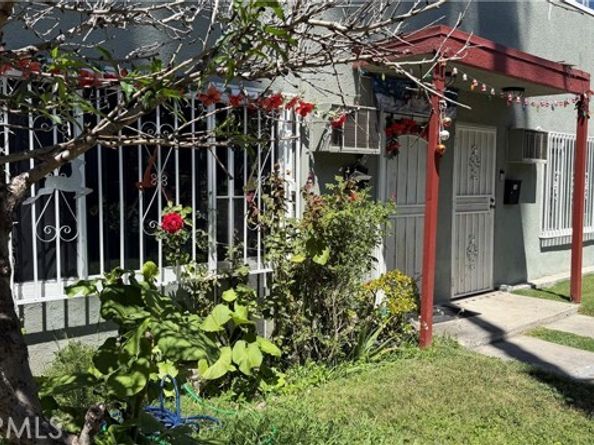 2101 S Pacific, Santa Ana CA 92704