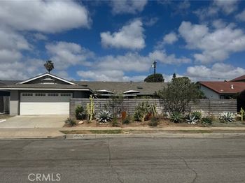 2817 La Salle