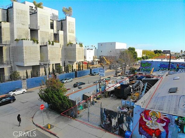 1015 N Gower Street, Los Angeles CA 90038