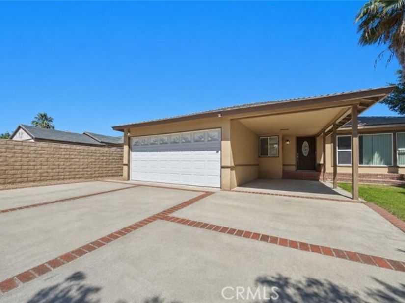 7112 Teesdale, Los Angeles CA 91605