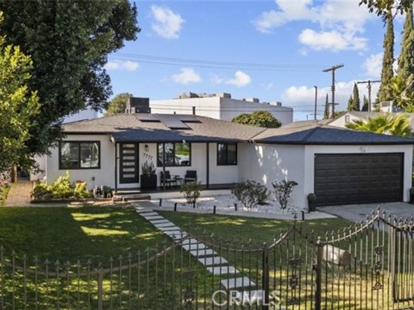 7777 Cherrystone Avenue, Panorama City (los Angeles) CA 91402