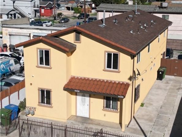 10306 S Main Street, Los Angeles CA 90003