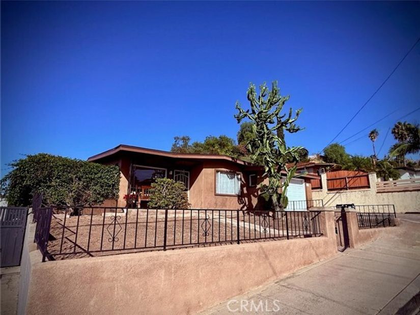 3935 Gayle, San Diego CA 92115