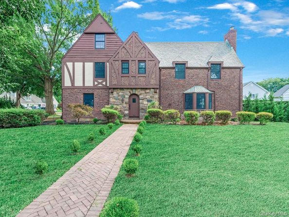 236 Stewart Avenue, Garden City NY 11530