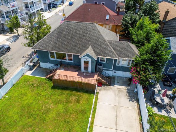 49 Barnes Street, Long Beach NY 11561
