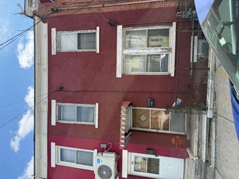 28 Saratoga Avenue
