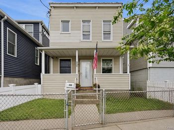550 Cross Bay Boulevard