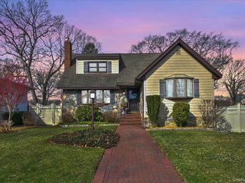 2 Oak Place
