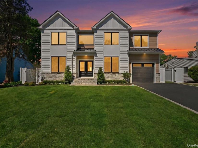72 Cypress Lane, Westbury NY 11590