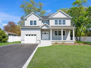 969 Manor Lane