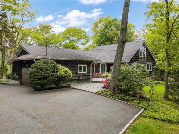 6 Apex Road, Melville NY 11747