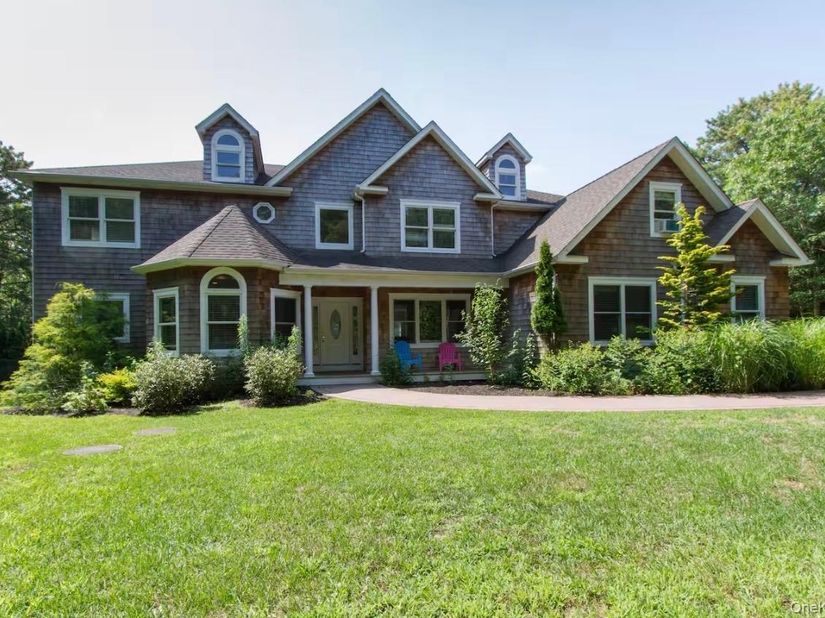 155 Chardonnay Drive, East Quogue NY 11942