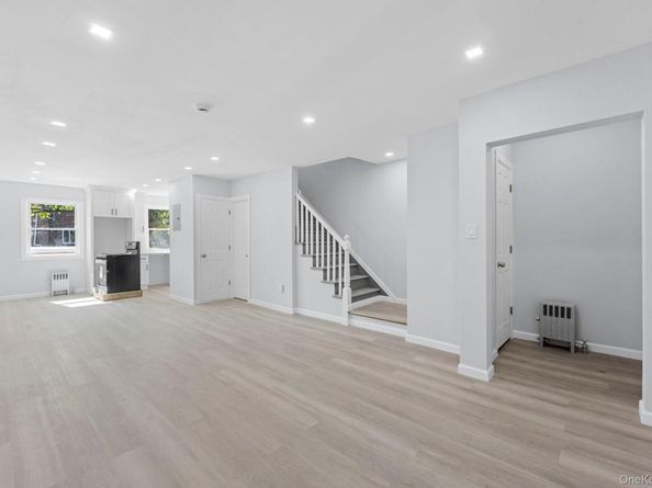 11008 172nd Street, Saint Albans NY 11433