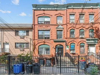 879 Cauldwell Avenue