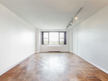 6120 Grand Central Parkway