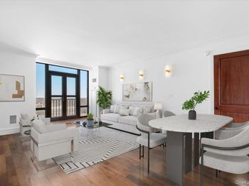 10 City Place