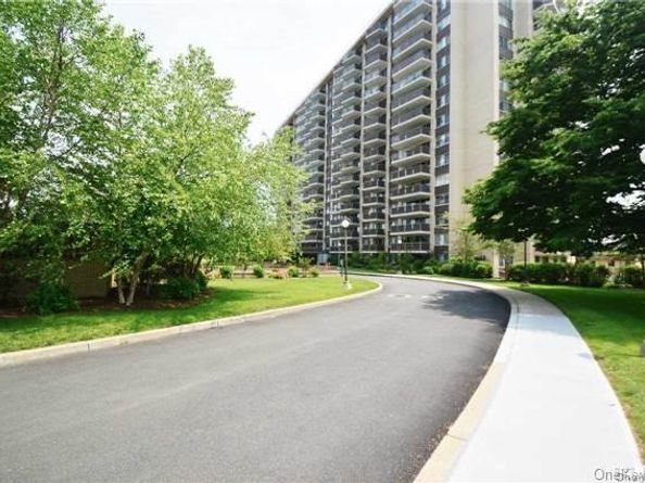 18-15 215th Street 6 C, Bayside NY 11360