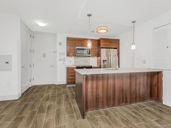 701 Ridge Hill Boulevard