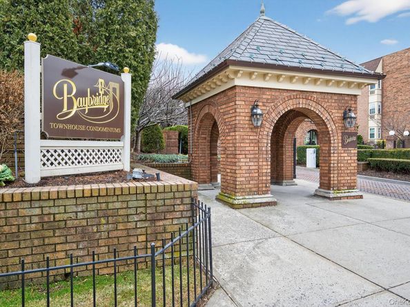 20716 Melissa Court 1653, Bayside NY 11360