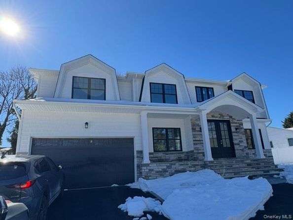 130 Syosset Woodbury Road, Syosset NY 11791