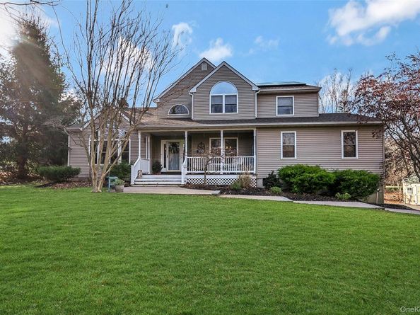 4 Apple Lane, Wading River NY 11792