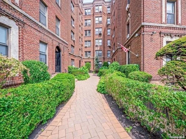 115-25 84 Avenue 4B, Kew Gardens NY 11418