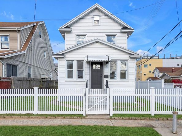 220-27 134th Road, Springfield Gardens NY 11413