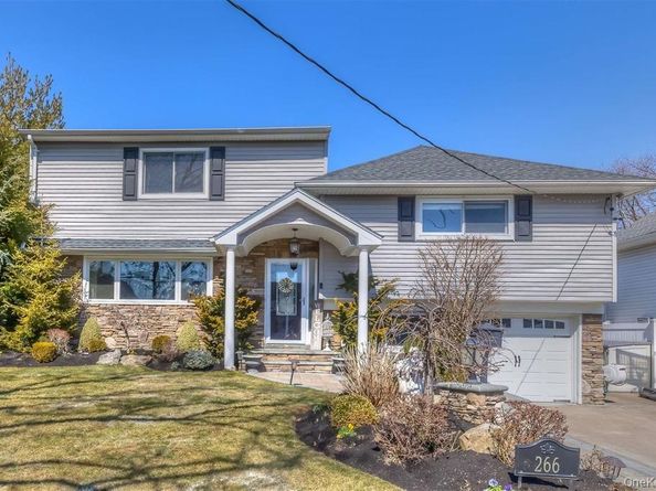 266 Thompson Avenue, Oceanside NY 11572
