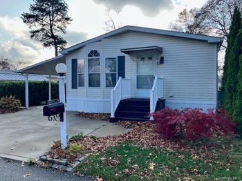 1661 Old Country Road