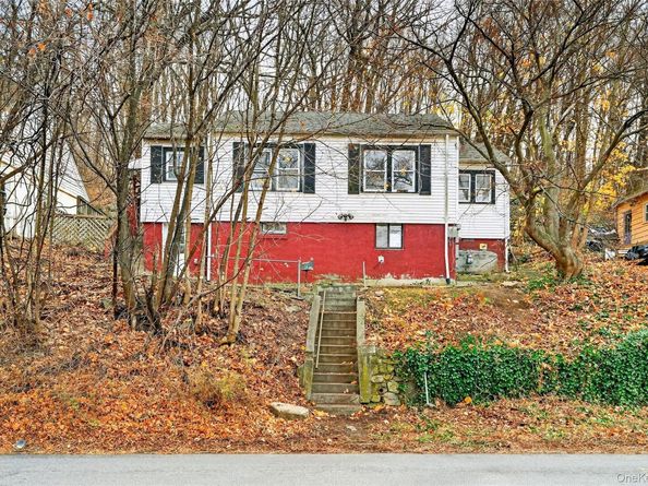 669 N Division Street, Peekskill NY 10566