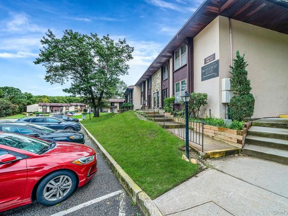 8 Juniper Court 8, Selden NY 11784