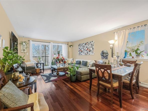 3220 Fairfield Avenue 5A, Bronx NY 10463