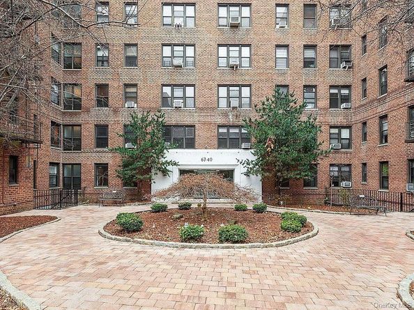 67-40 Yellowstone Boulevard 2E, Forest Hills NY 11375