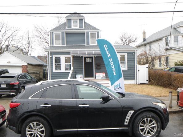 22011 94th Drive, Queens Village NY 11428