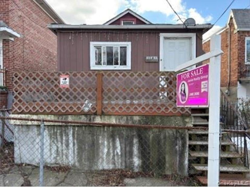 124-12 7th Avenue, College Point NY 11356