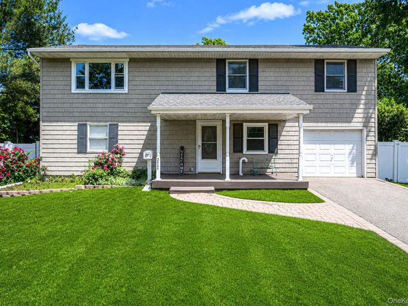 377 Montgomery Avenue, West Babylon NY 11704